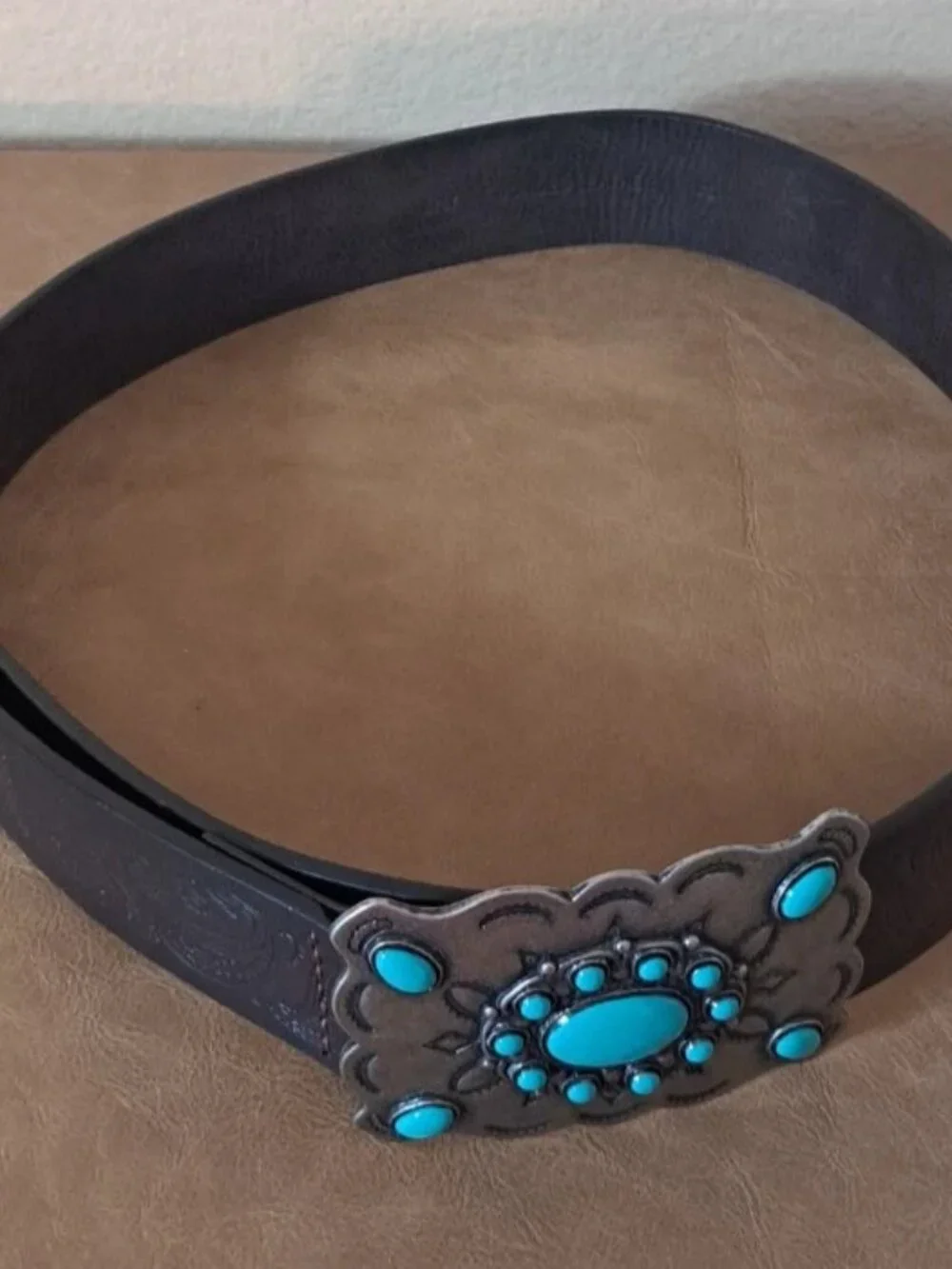AMERICAN ENDURANCE Southwestern Leather Belt Silver Tone Faux Turquoise Buckle M